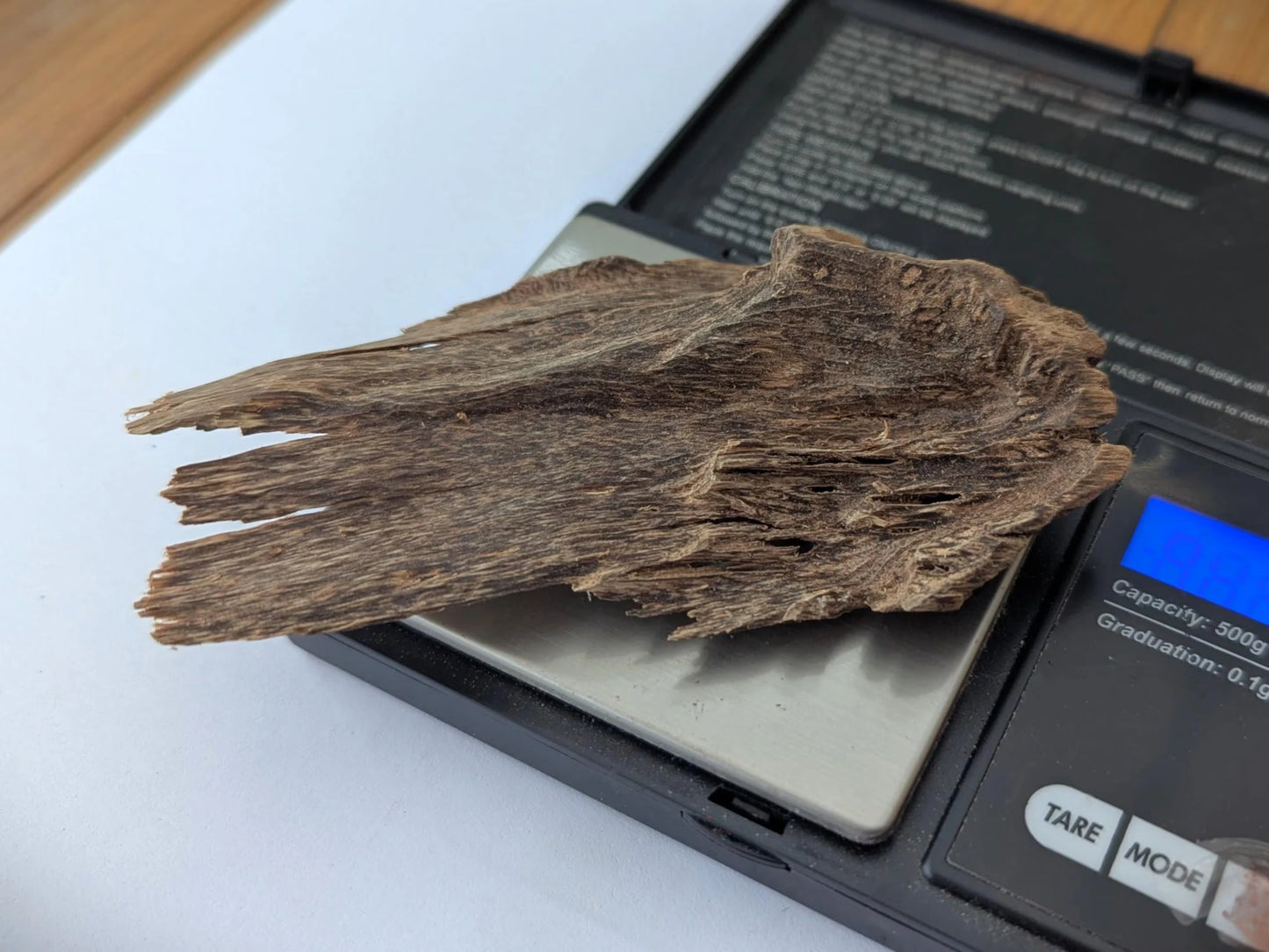 Sri Lankan Agarwood - White Blend - Walla Patta - 8.6g