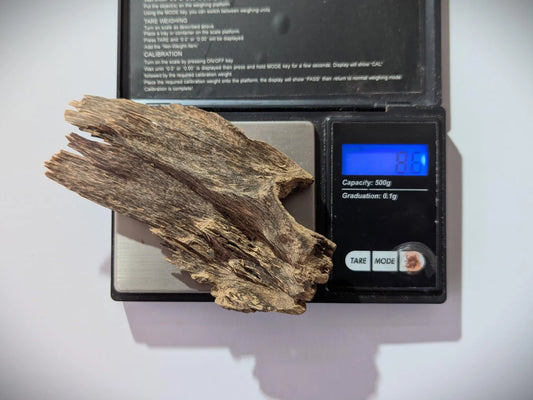 Sri Lankan Agarwood - White Blend - Walla Patta - 8.6g