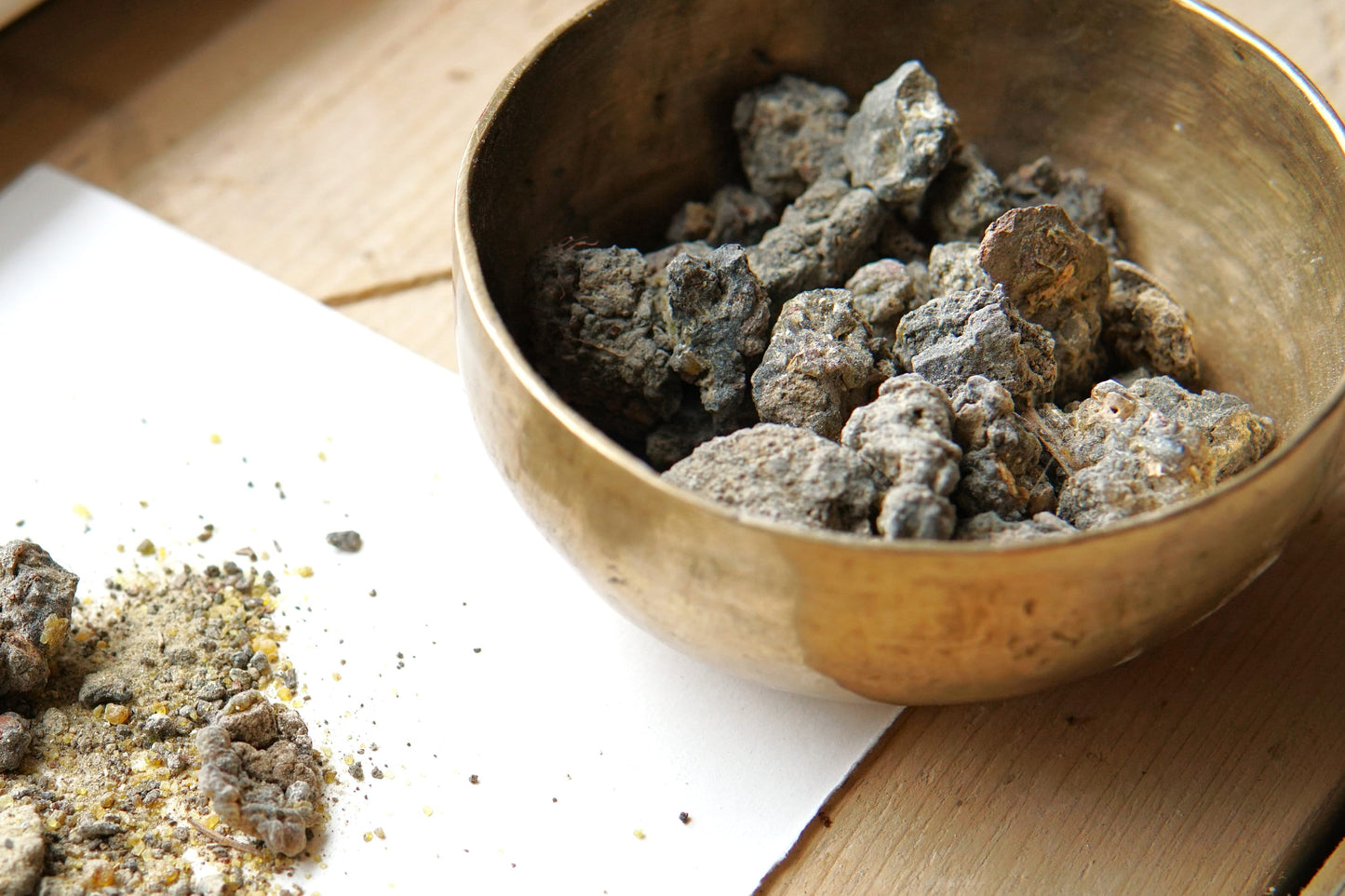 Palo Santo Resin - Divine Incense - Bursera graveolens