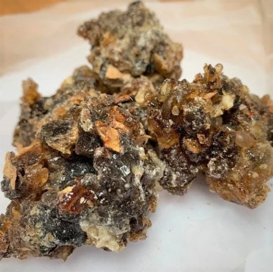 Sweet Black Dhofari Frankincense - Cloves, Anise, Cola - Boswellia sacra Incense Resin