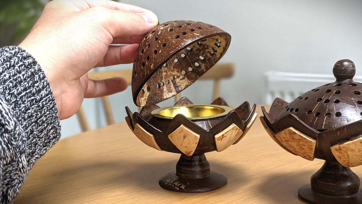 COCONUT INCENSE BURNERS - Handmade from Sri Lanka