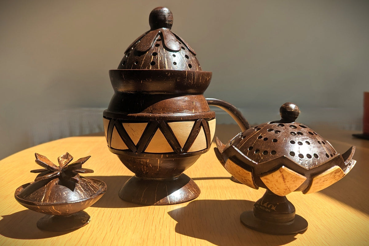 COCONUT INCENSE BURNERS - Handmade from Sri Lanka