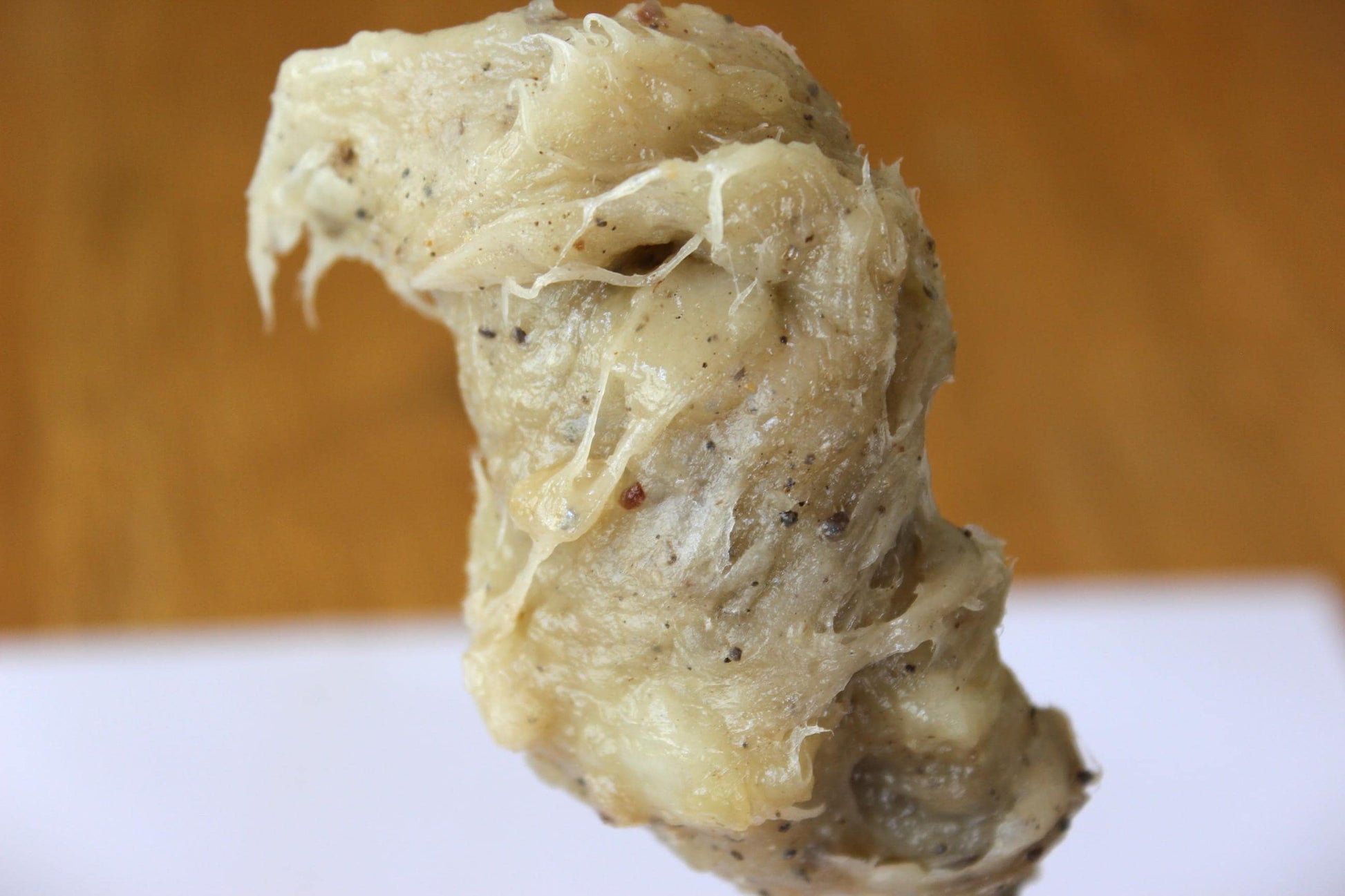 Elemi Gum Incense Resin from Vietnam