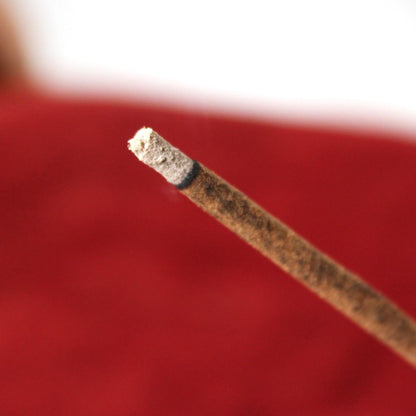 VETIVER - Hand rolled incense sticks from the Himalayas